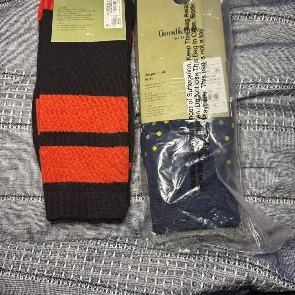 Bundle of 5 pairs of Goodfellow & Co Novelty Crew Socks